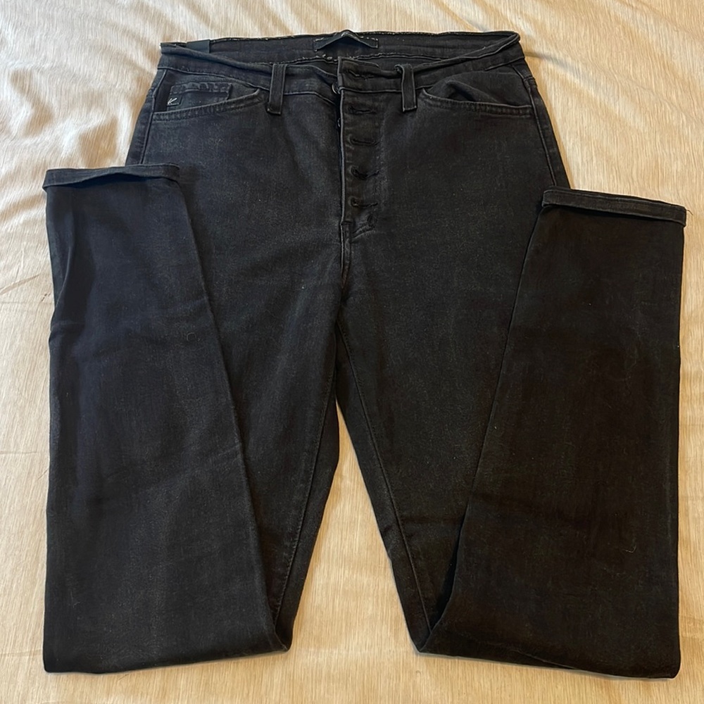 Black KanCan button fly skinny Jean